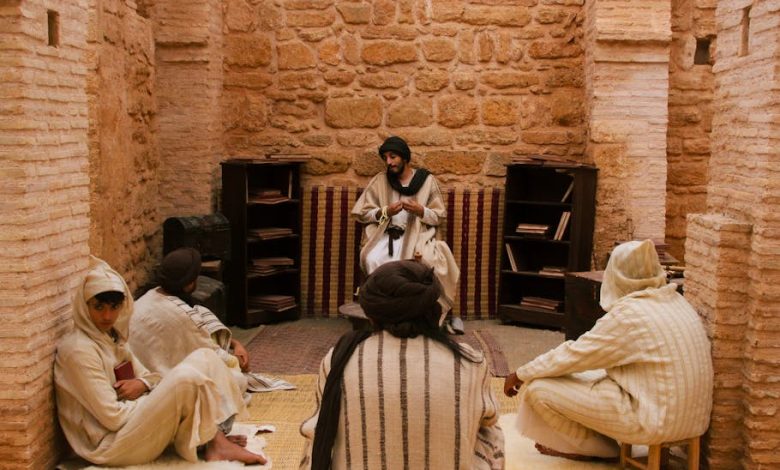 مغربيان يتوجان بجائزة ابن بطوطة