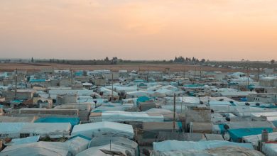 مخيمات تندوف تخرق القانون الدولي عبر الاحتجاز تحت قناع اللجوء