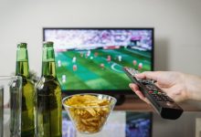 "البرمجة الليلية" تربك استعداد المقاهي المغربية لنقل مباريات كأس العالم