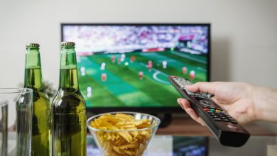 "البرمجة الليلية" تربك استعداد المقاهي المغربية لنقل مباريات كأس العالم